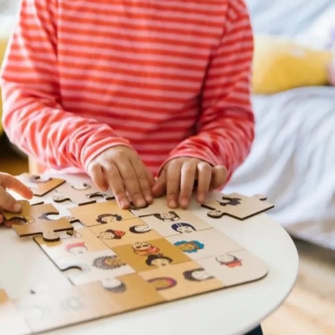 faces_of_the_world_puzzle_1.webp Faces of the World Puzzle - Fine Motor Toys