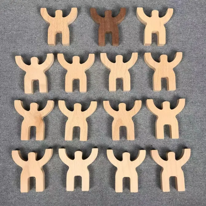 wooden_balance_people_sta_3.webp Wooden Balance People Stacking Game-Fine motor skills toys